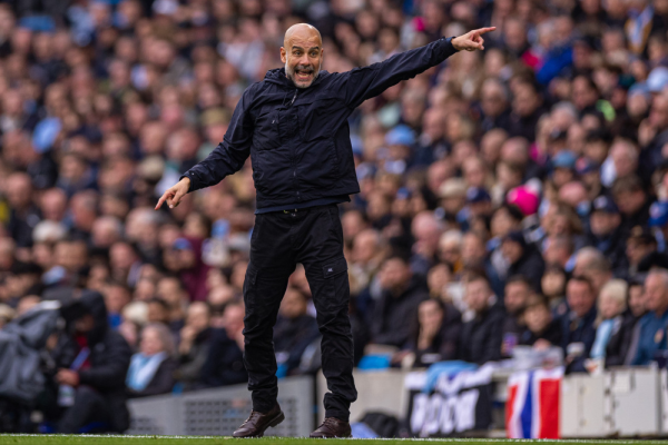 快牛策略 防冷! 争冠四强全面出击, 伦敦双雄主场无忧, 曼城红军客场艰难